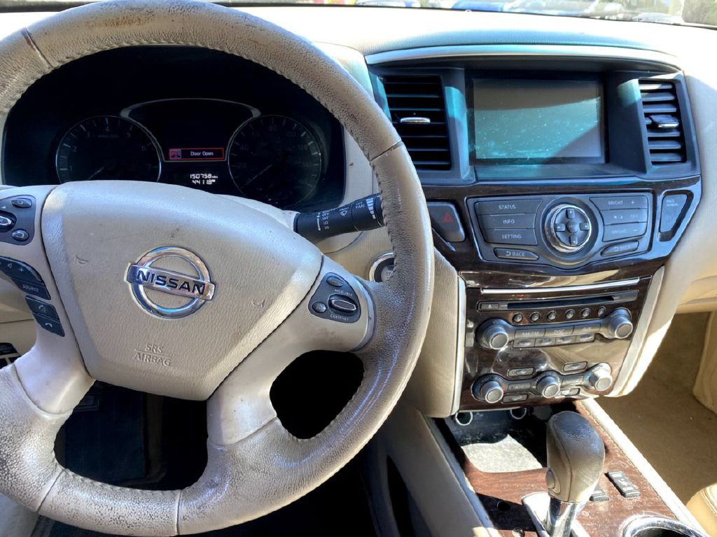 2014 Nissan Pathfinder Image 7