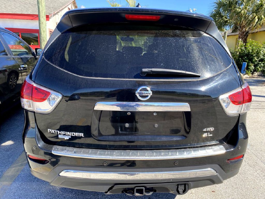 2014 Nissan Pathfinder Image 14