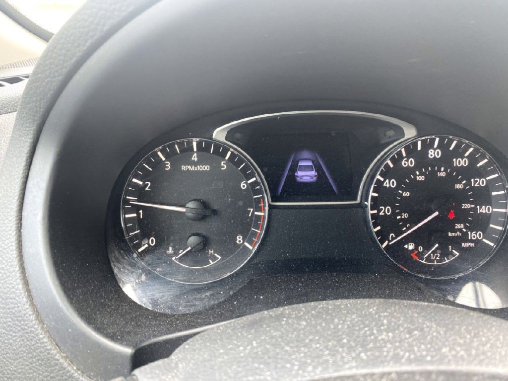 2017 Nissan Altima Image 5
