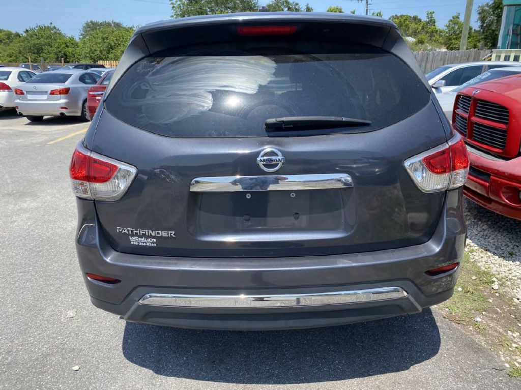 2014 Nissan Pathfinder Image 11