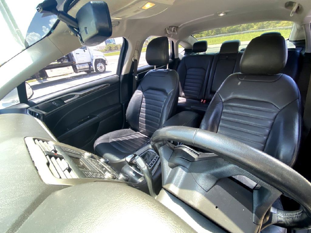 2013 Ford Fusion Image 5