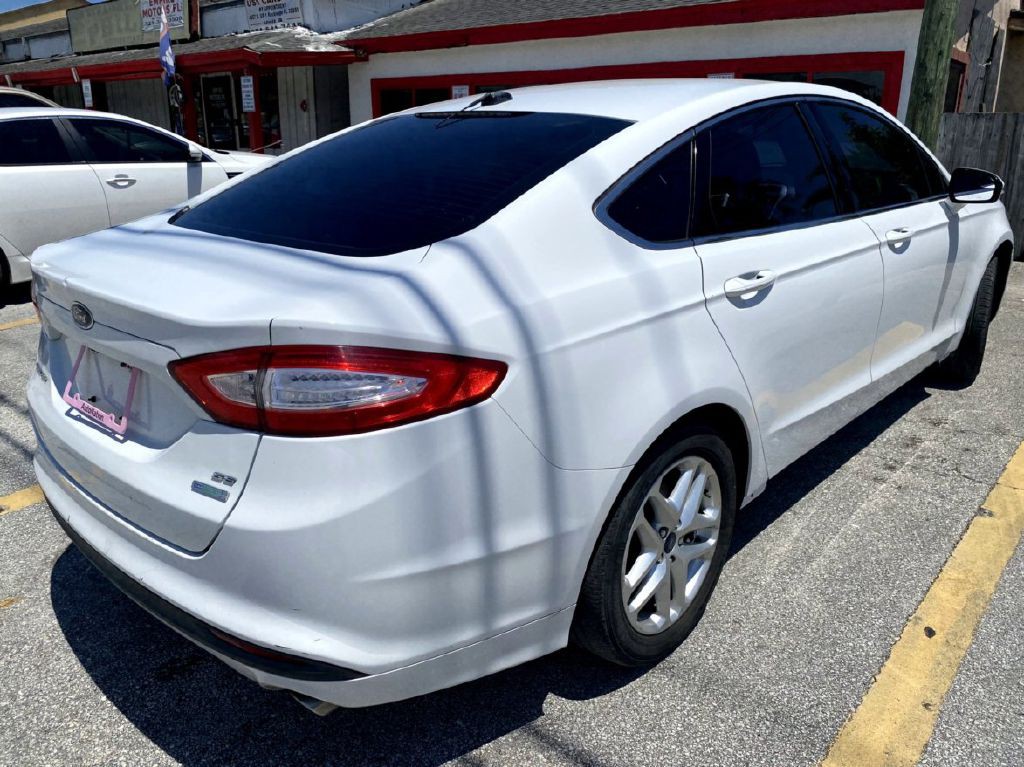 2013 Ford Fusion Image 10