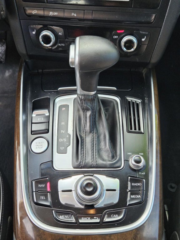 2013 Audi Q5 Image 13