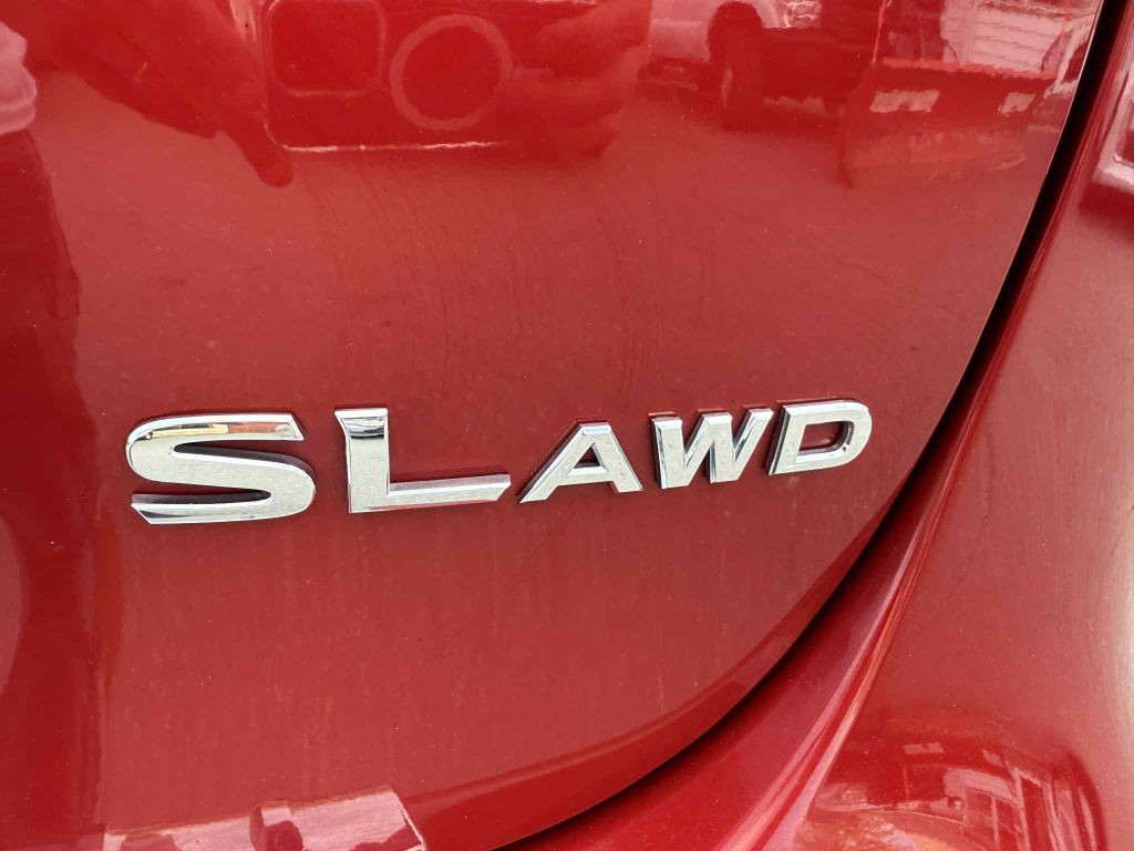 2017 Nissan Rogue Image 24