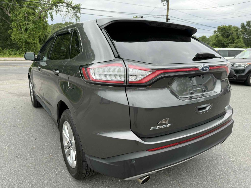 2016 Ford Edge Image 5