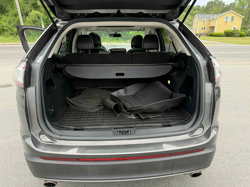 2016 Ford Edge Image 23
