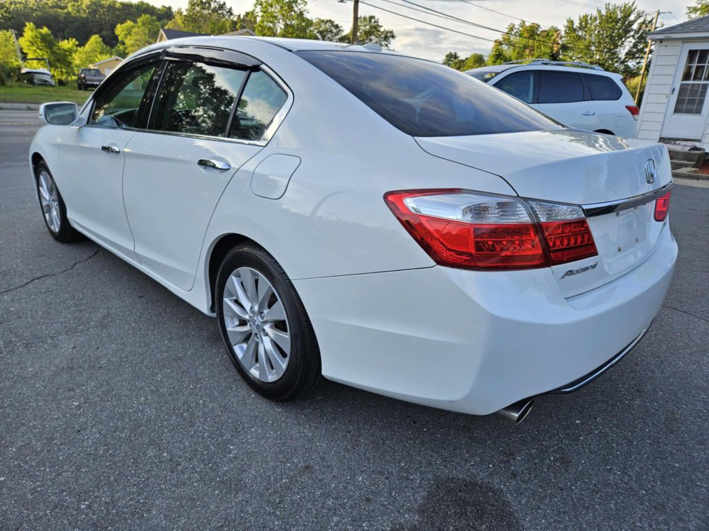 2013 Honda Accord Image 5