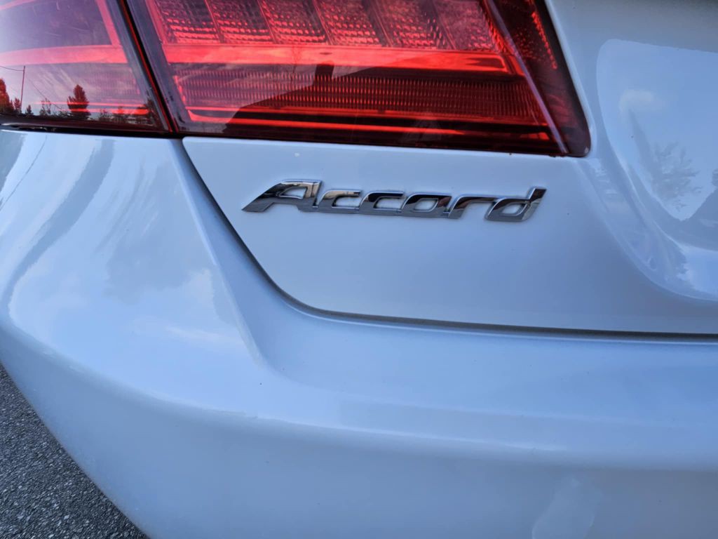 2013 Honda Accord Image 23