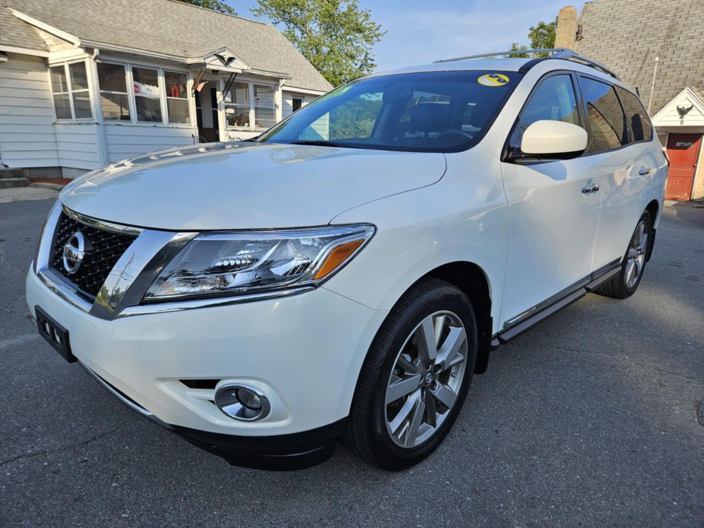 2013 Nissan Pathfinder Image 3