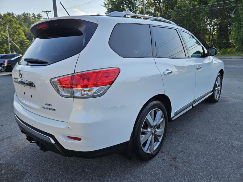 2013 Nissan Pathfinder Image 7