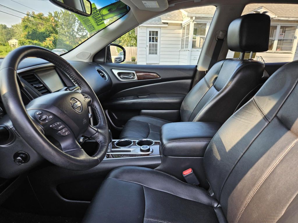 2013 Nissan Pathfinder Image 9