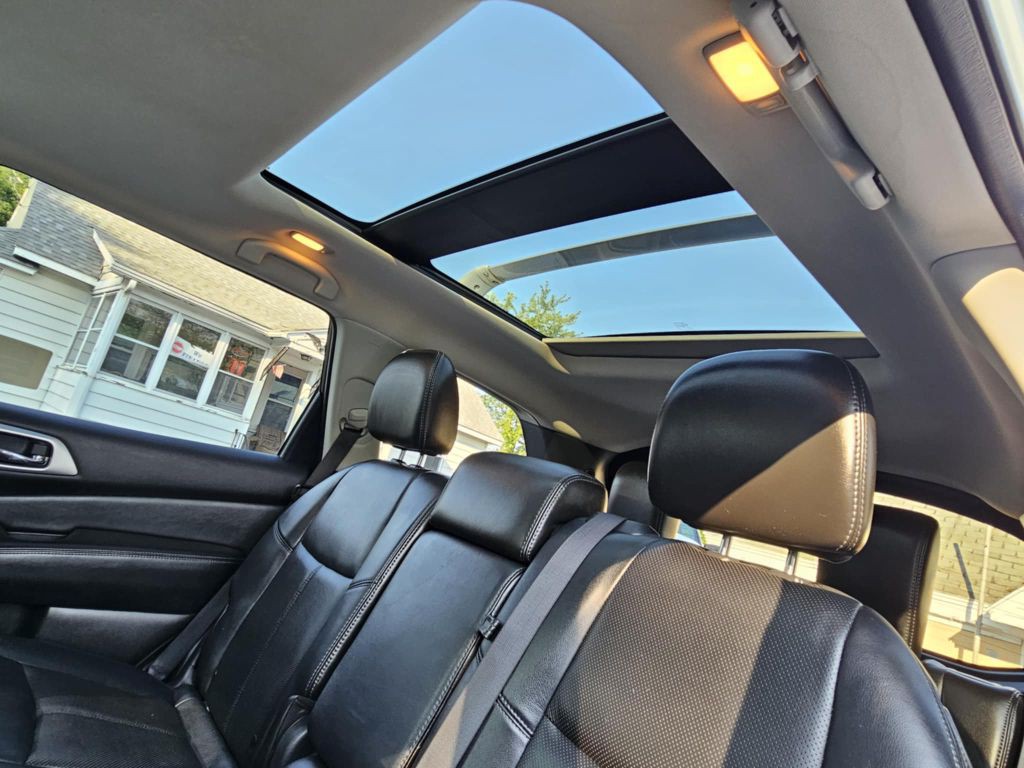 2013 Nissan Pathfinder Image 20