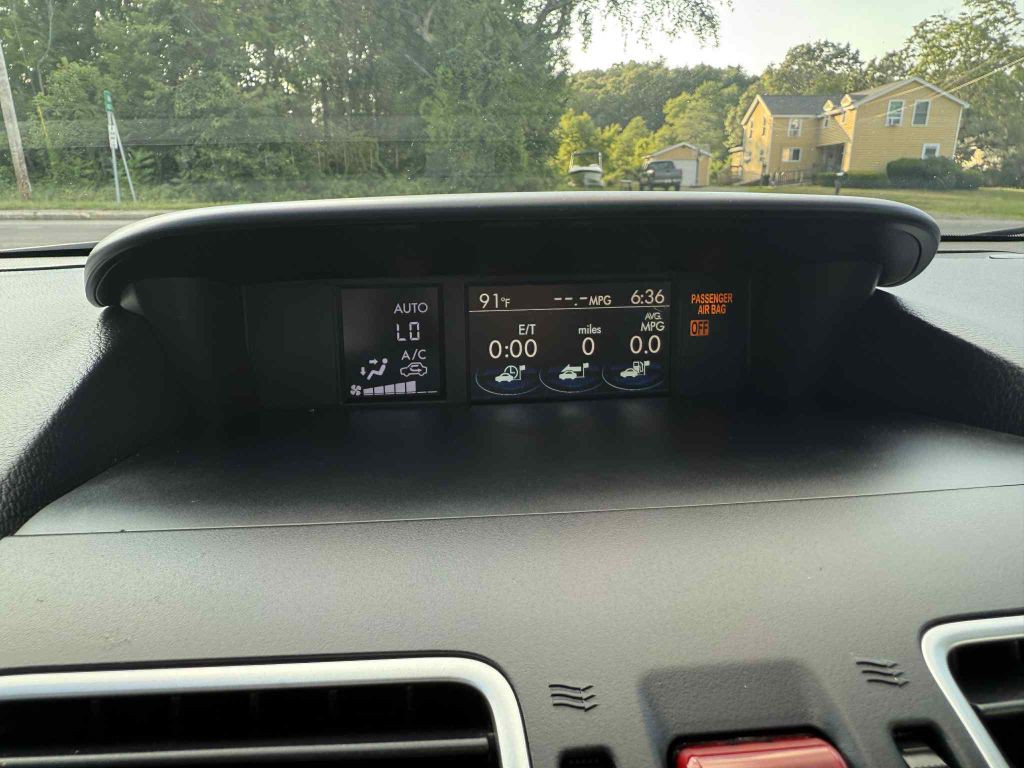 2016 Subaru Forester Image 15