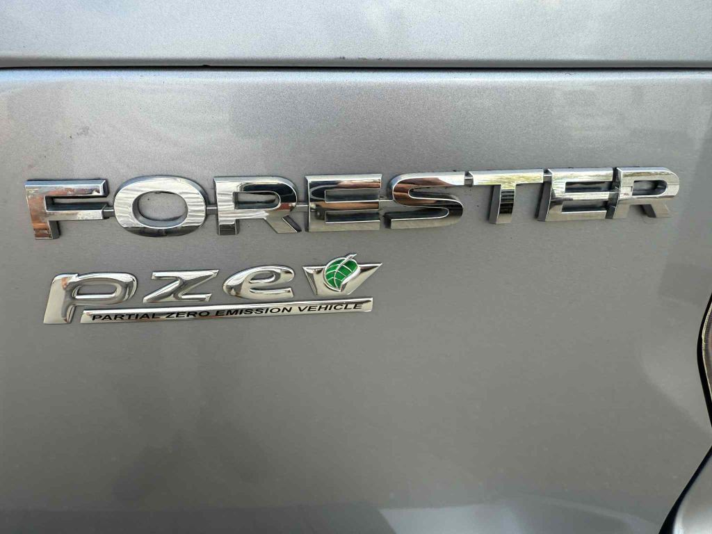 2016 Subaru Forester Image 26