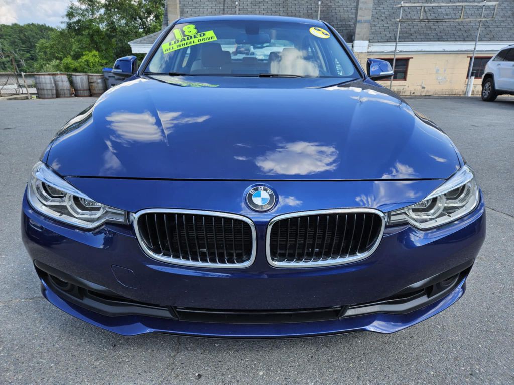 2018 BMW 3 Series Image 2