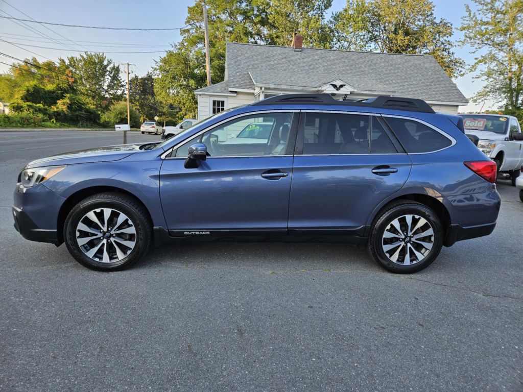 2017 Subaru Outback Image 4