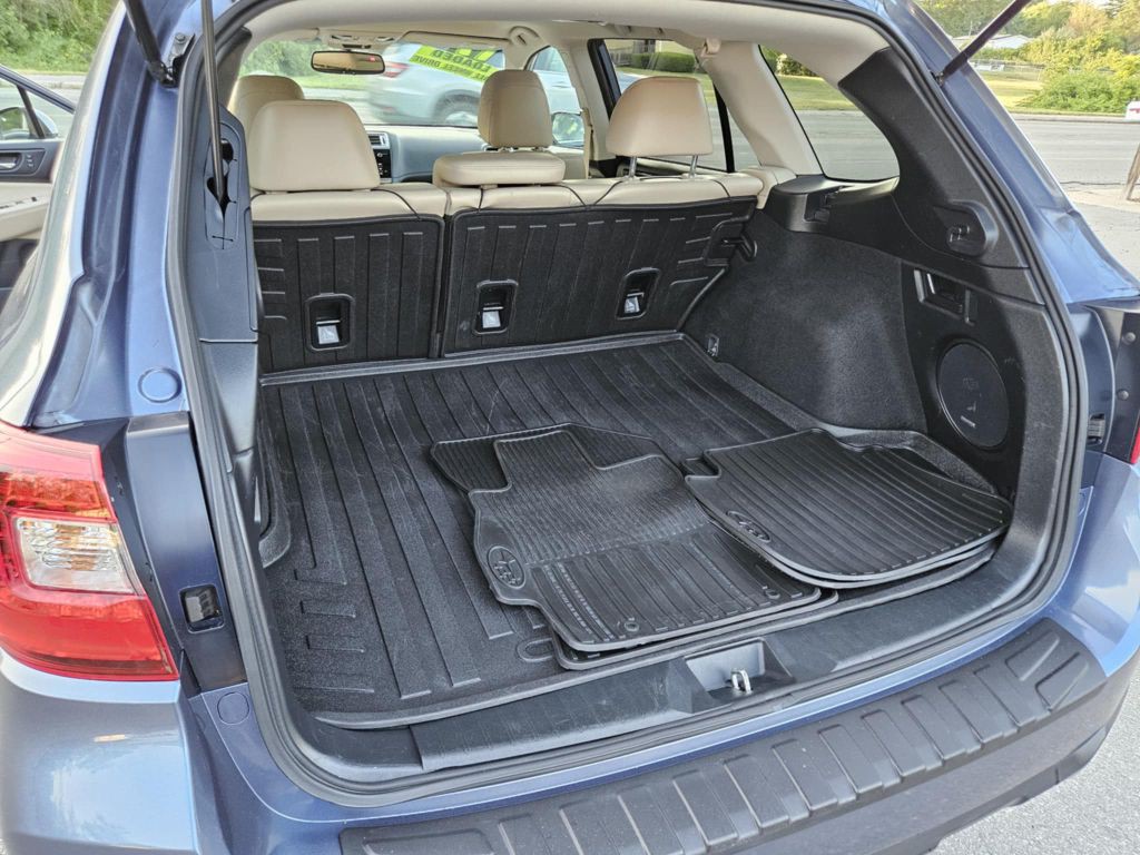 2017 Subaru Outback Image 23