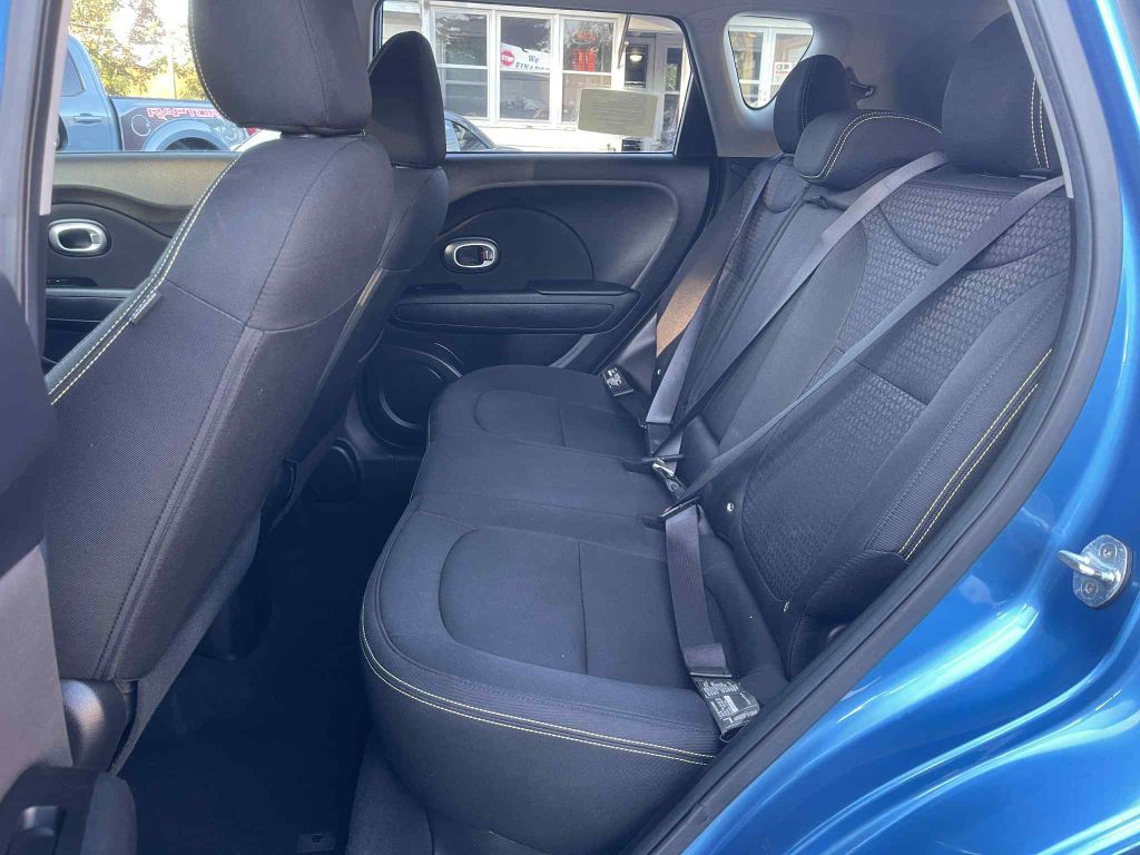 2016 Kia Soul Image 11