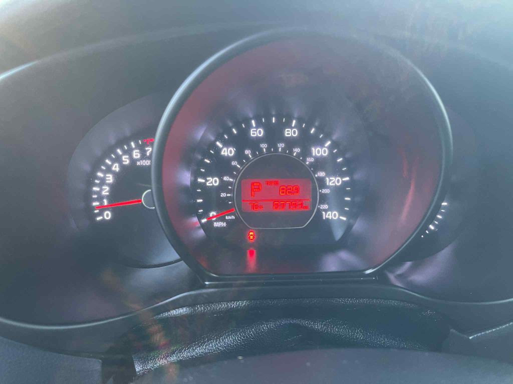 2016 Kia Soul Image 17