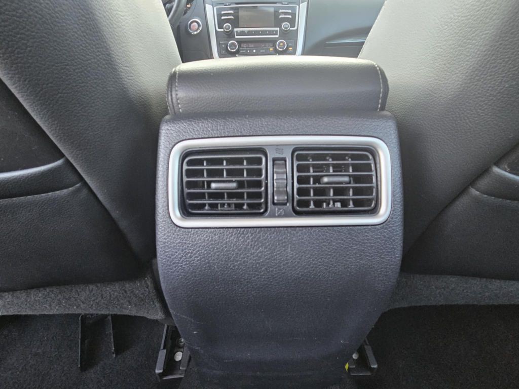 2017 Nissan Altima Image 21