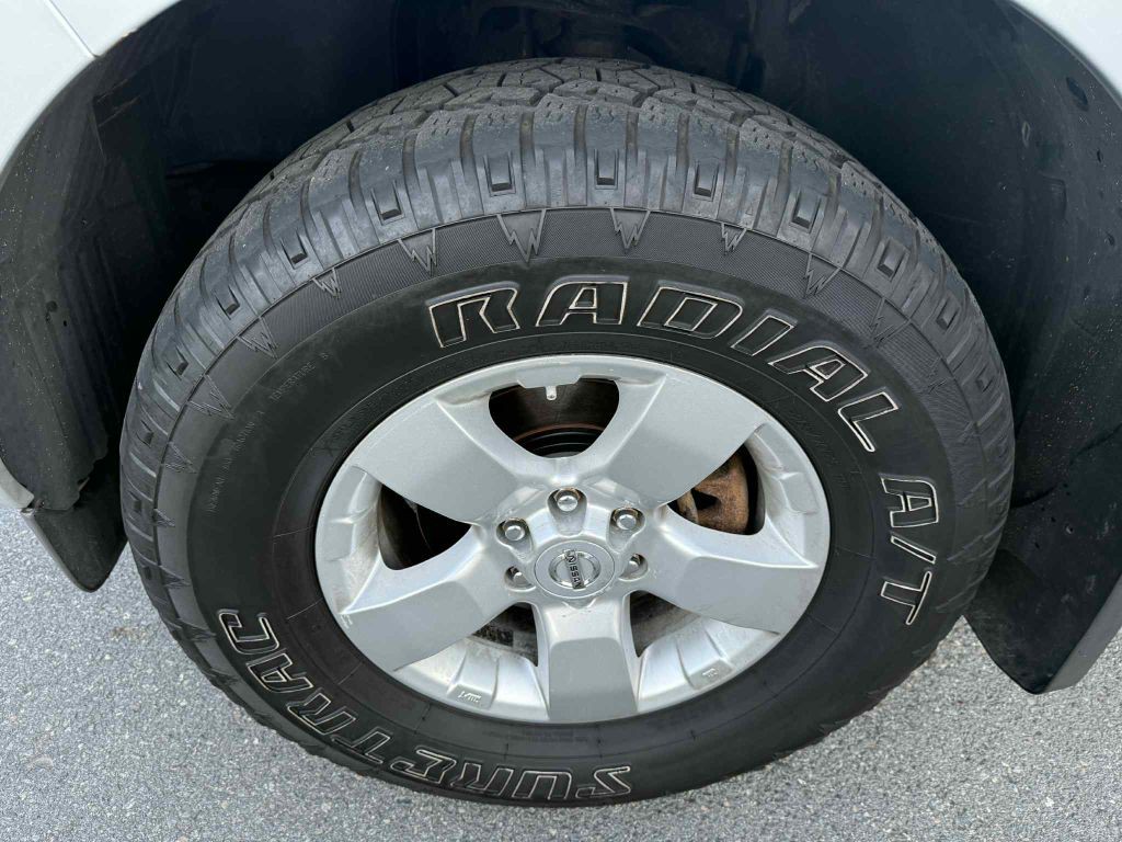 2012 Nissan Frontier Image 19