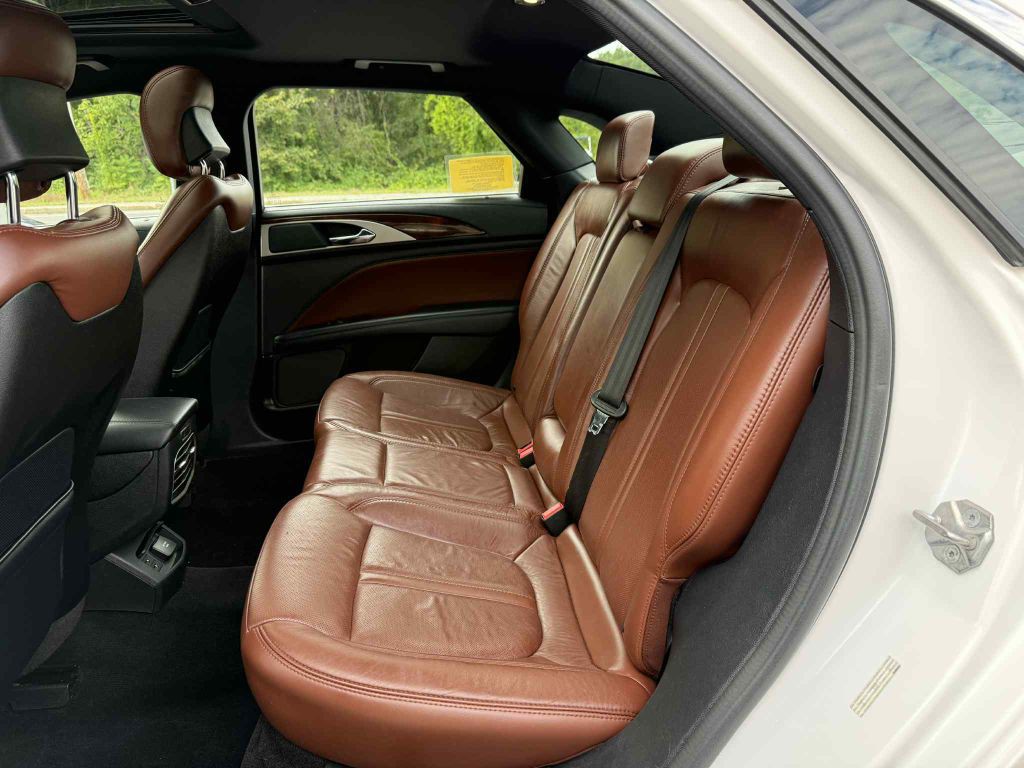 2017 Lincoln MKZ Image 11