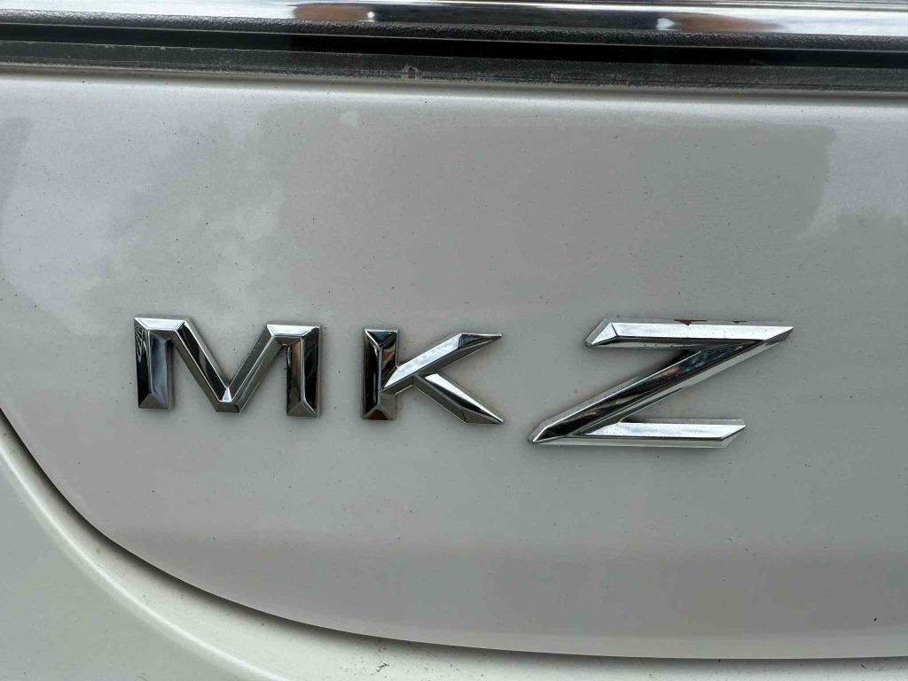 2017 Lincoln MKZ Image 23