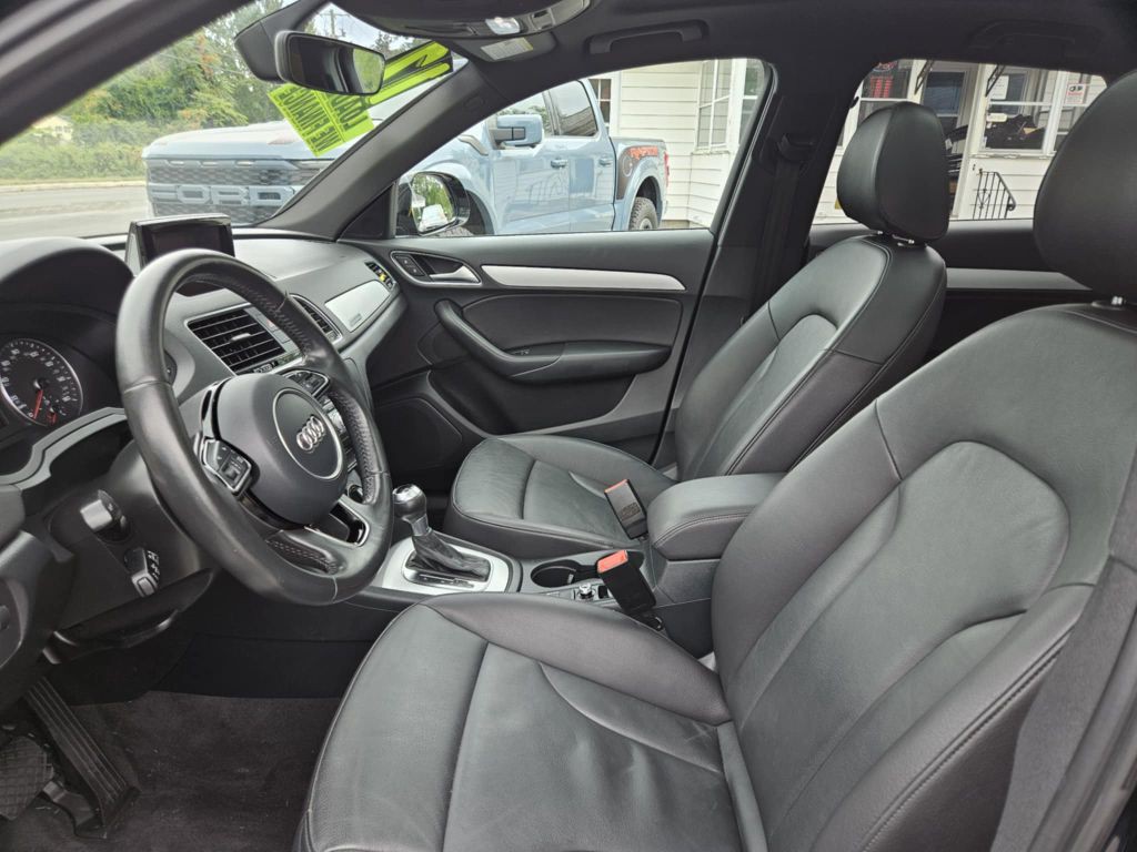 2017 Audi Q3 Image 9