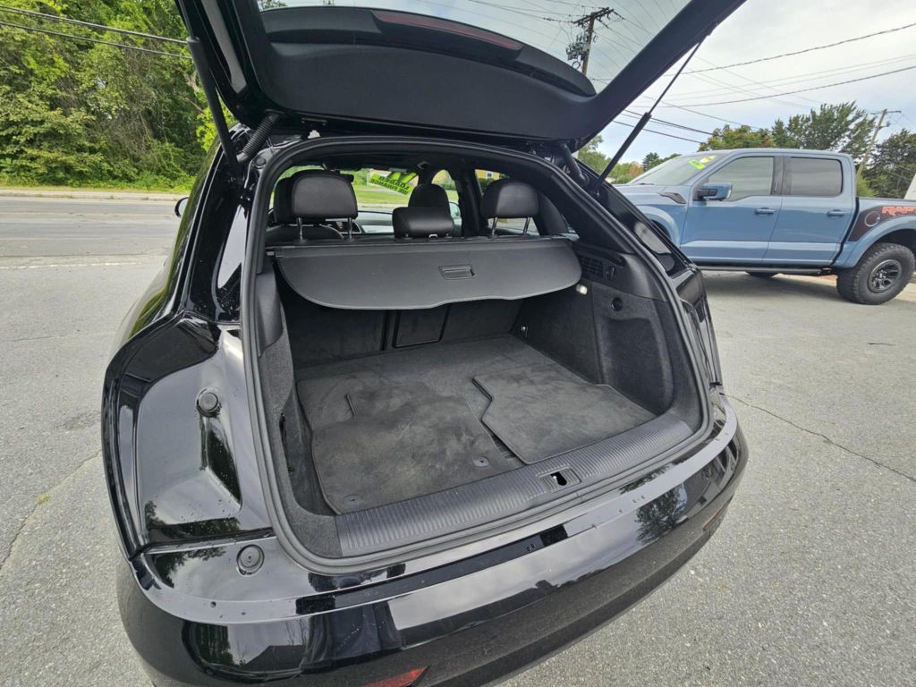 2017 Audi Q3 Image 25