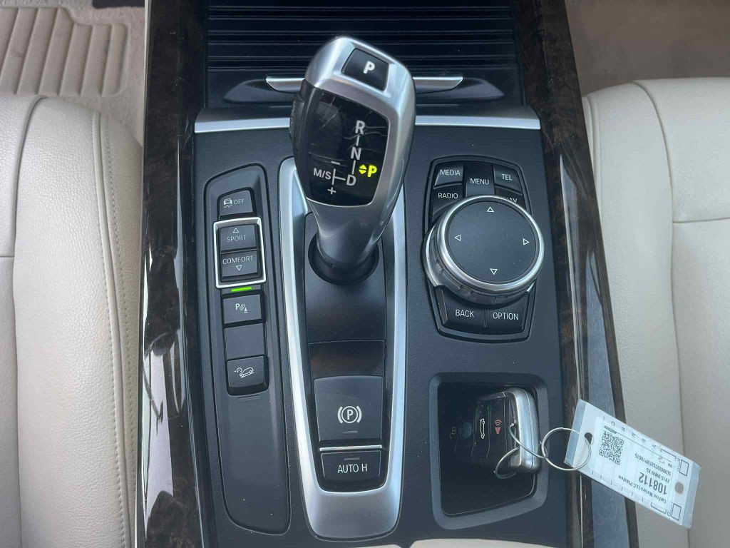 2015 BMW X5 Image 19