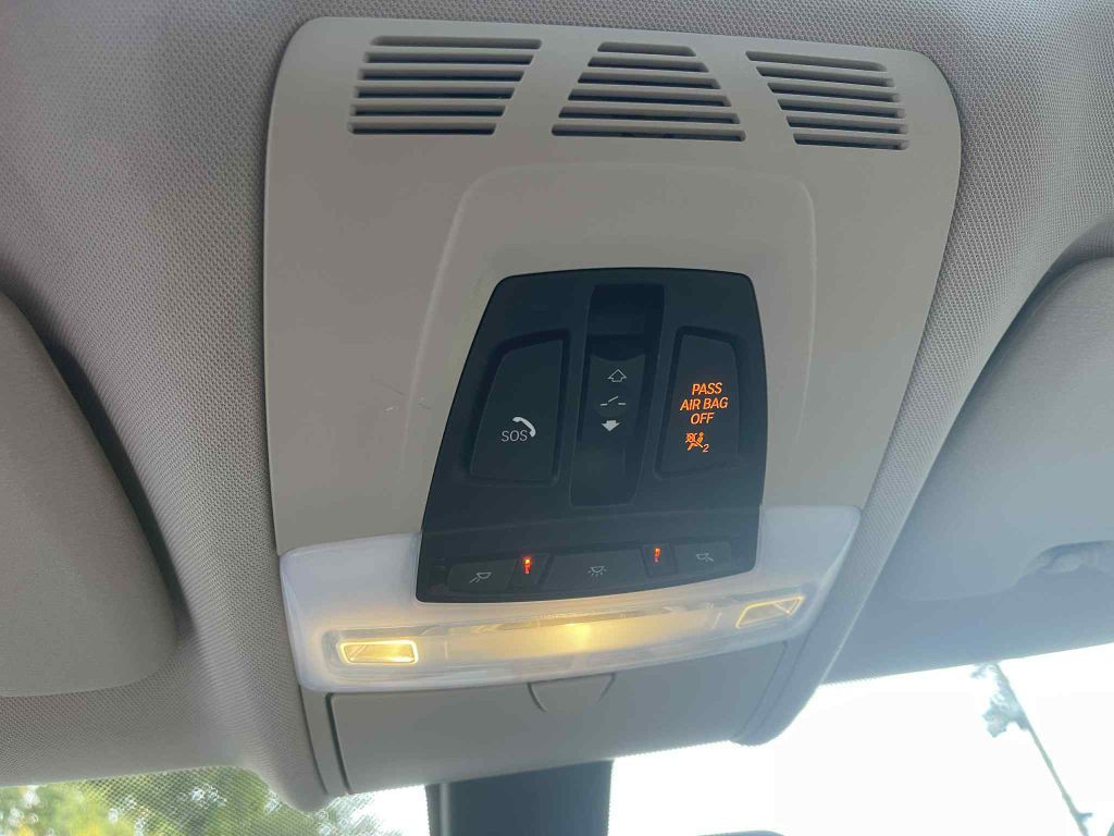 2015 BMW X5 Image 24