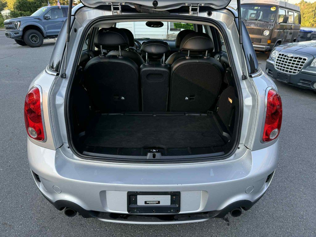 2016 MINI Cooper Image 20