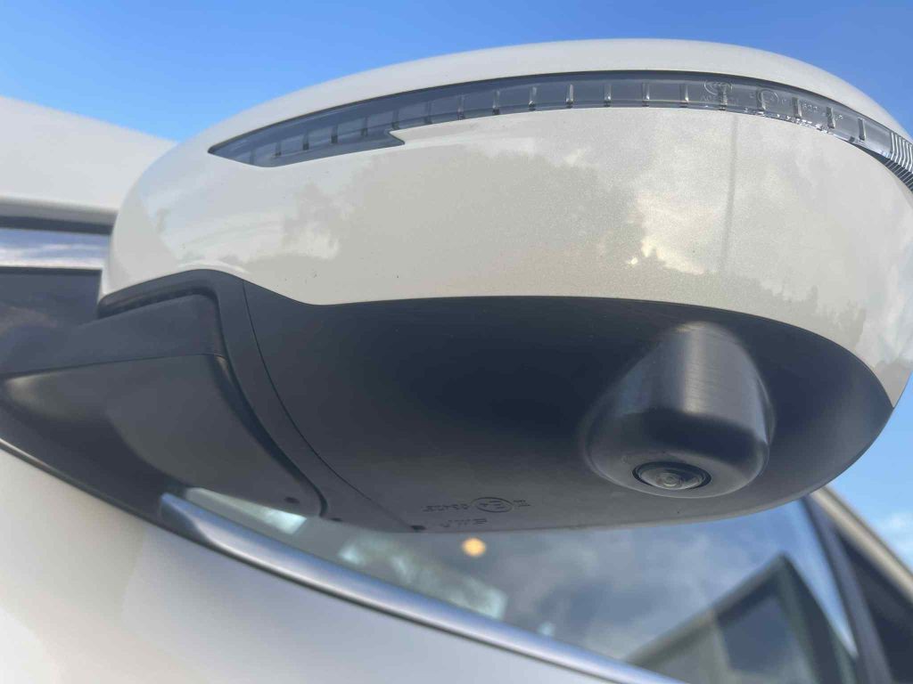 2017 Nissan Rogue Image 25