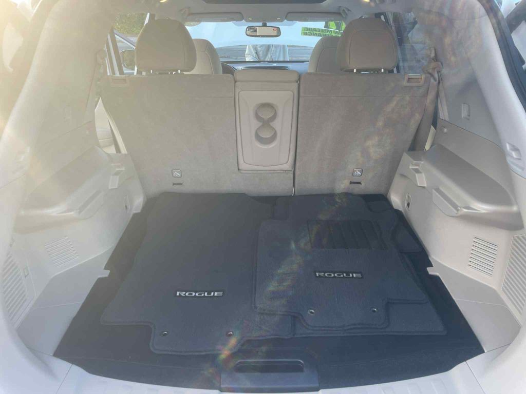 2017 Nissan Rogue Image 30