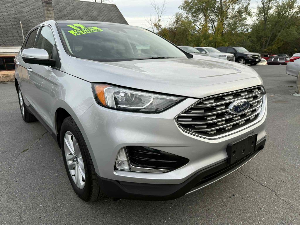 2019 Ford Edge Image 1