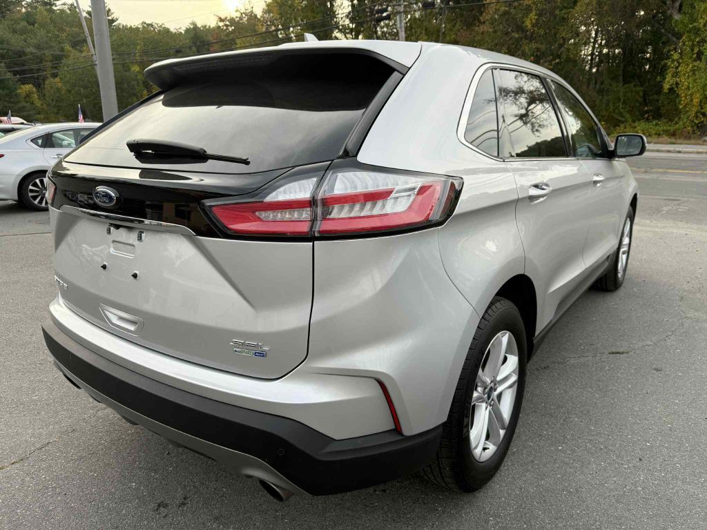 2019 Ford Edge Image 7