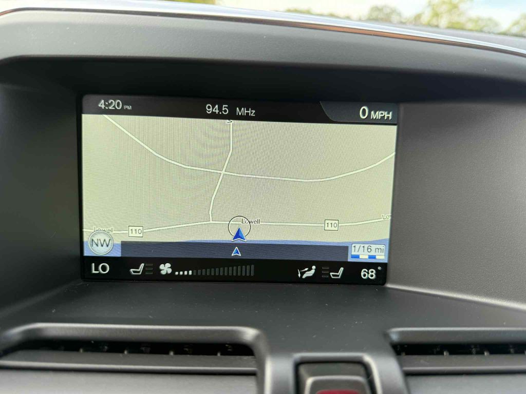 2017 Volvo XC60 Image 14