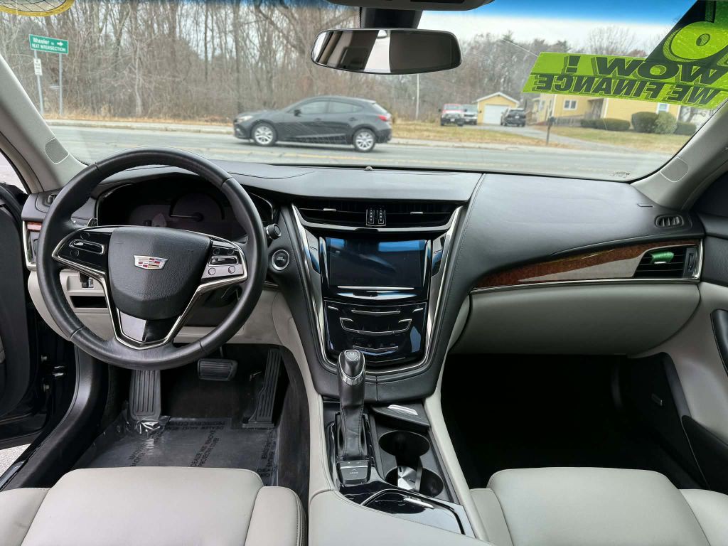 2016 Cadillac CTS Image 12