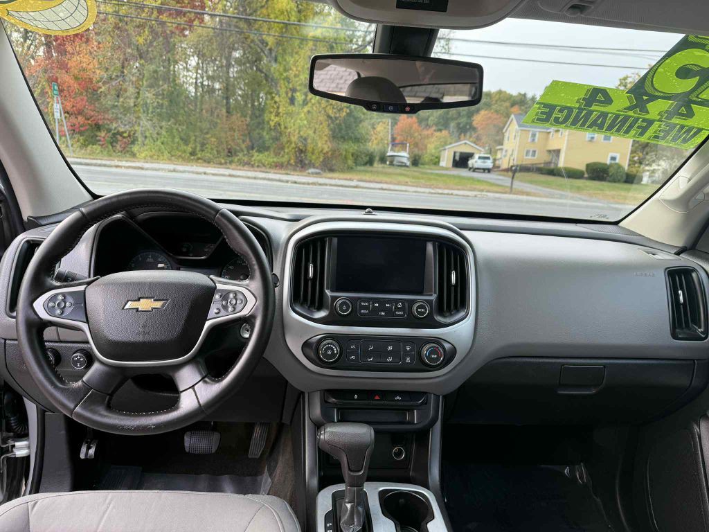 2015 Chevrolet Colorado Image 12