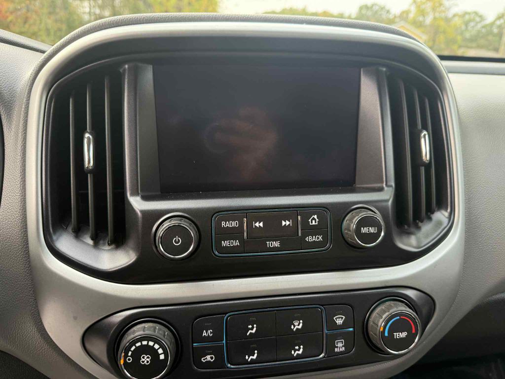 2015 Chevrolet Colorado Image 14