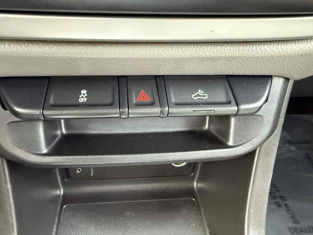 2015 Chevrolet Colorado Image 17