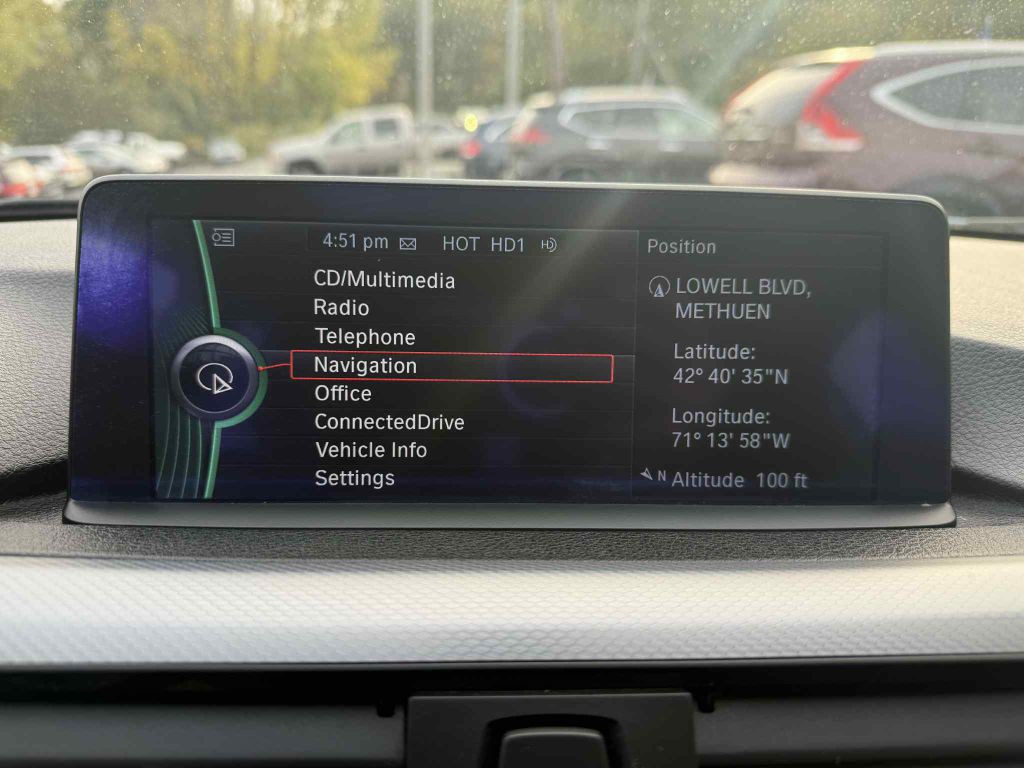 2013 BMW 3 Series Image 15