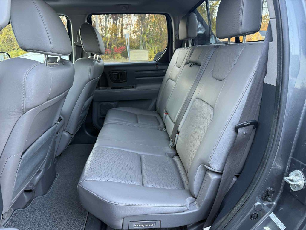 2012 Honda Ridgeline Image 11