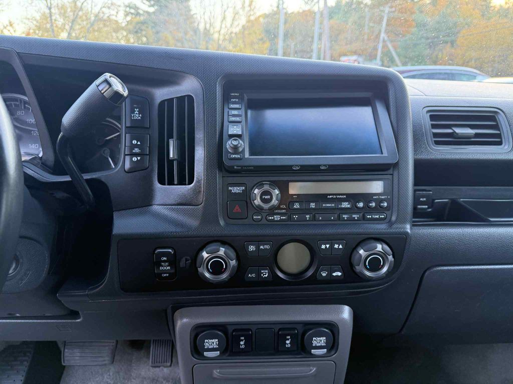 2012 Honda Ridgeline Image 14