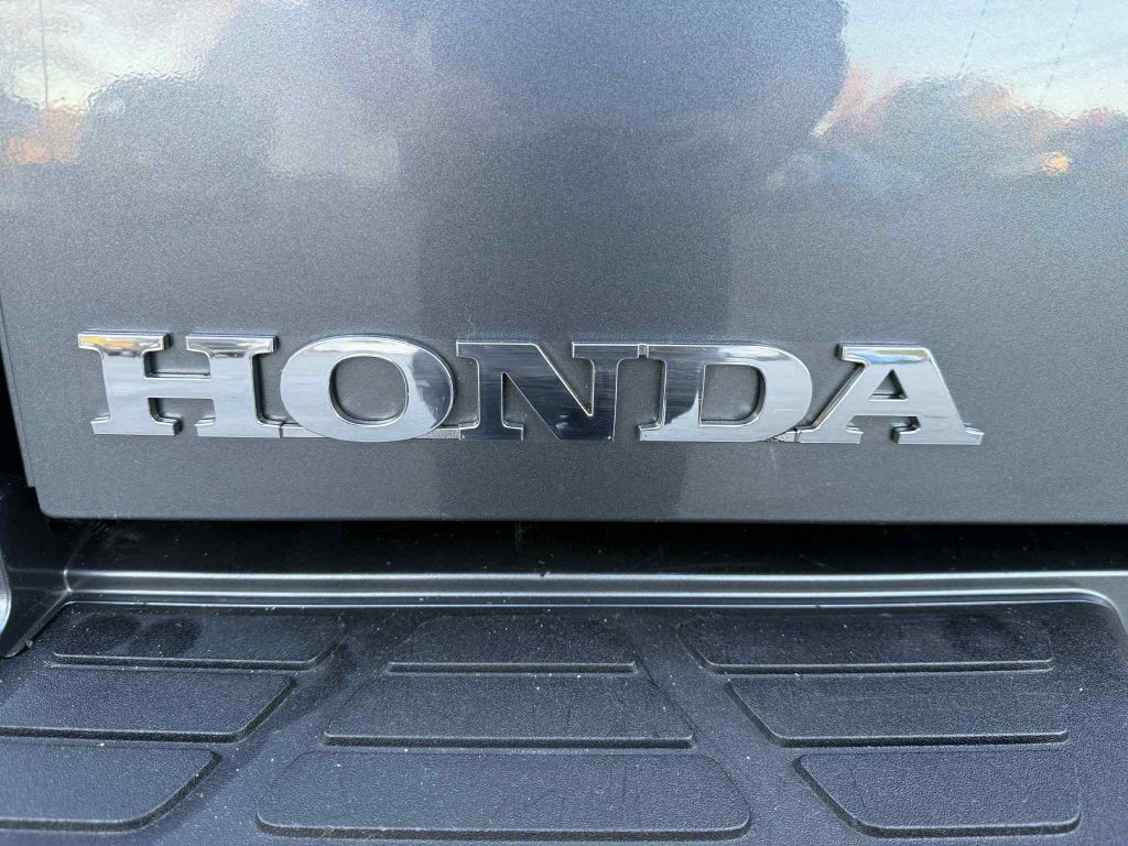 2012 Honda Ridgeline Image 23