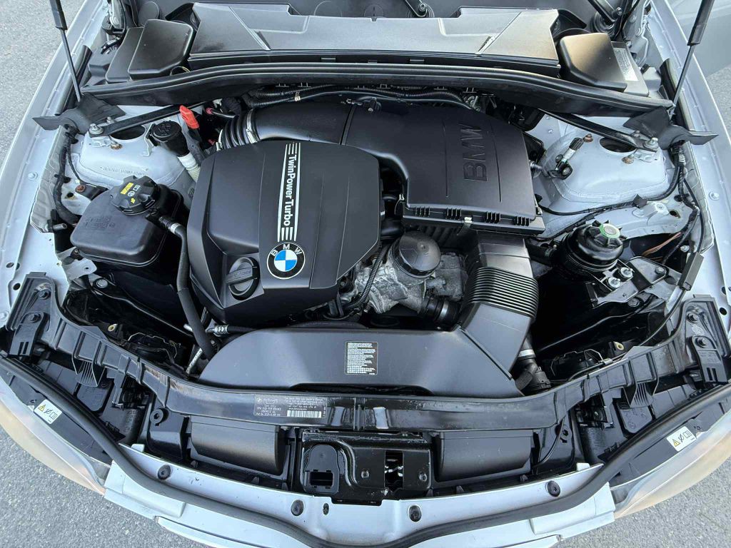 2011 BMW 1 Series Image 26