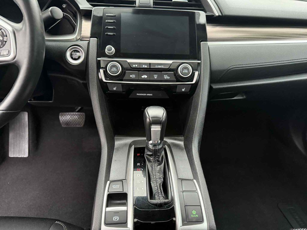 2019 Honda Civic Image 14