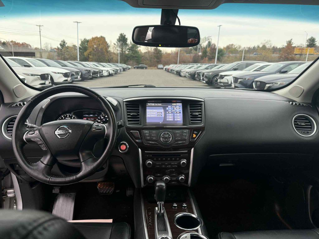 2014 Nissan Pathfinder Image 13