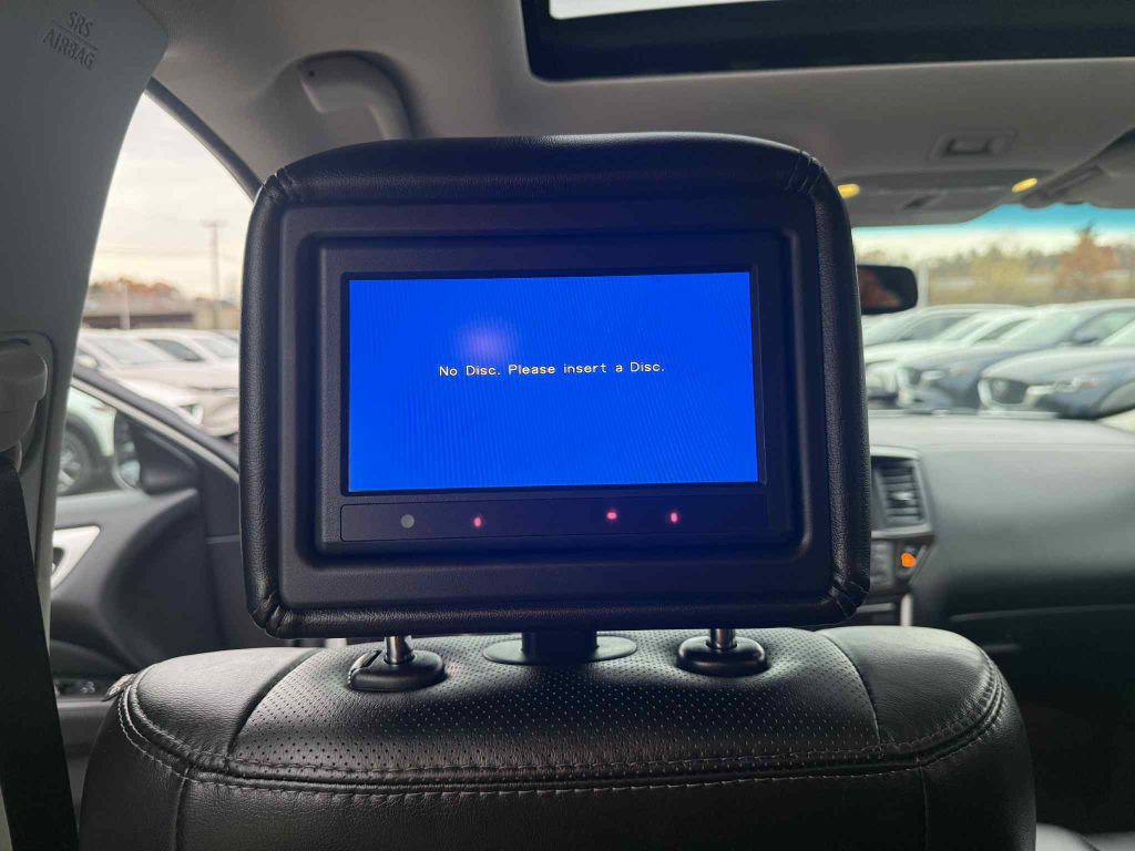 2014 Nissan Pathfinder Image 20