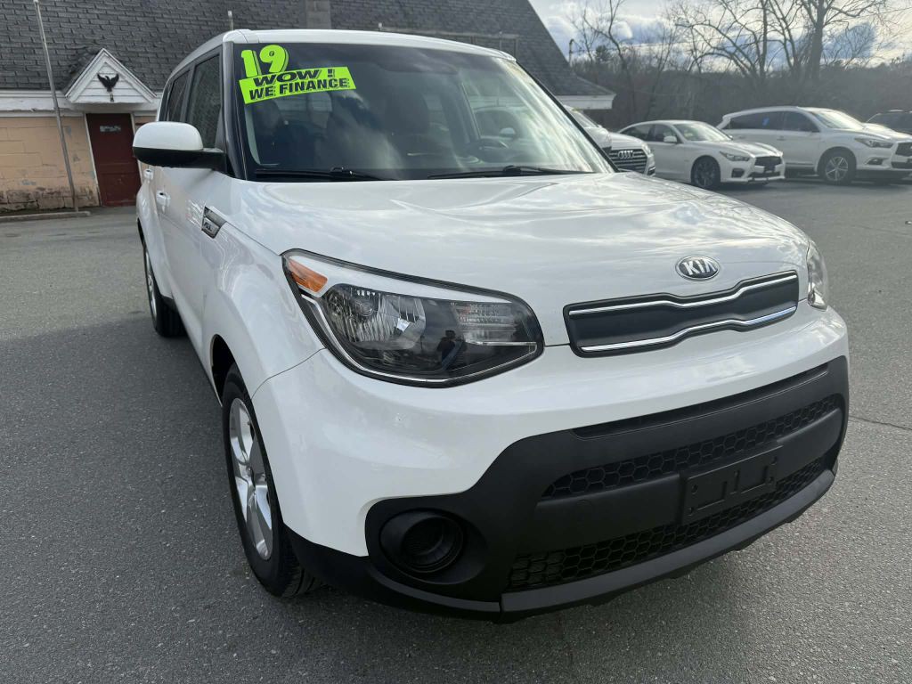 2019 Kia Soul Image 1